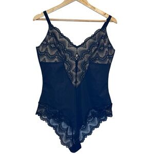 Pinsy Black Sculpting Lace shapesuit Black/nude Womens  Size XL NWT